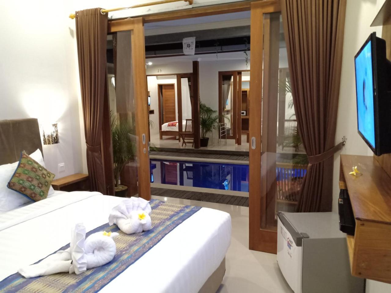 T & J Rooms Семиняк Екстериор снимка